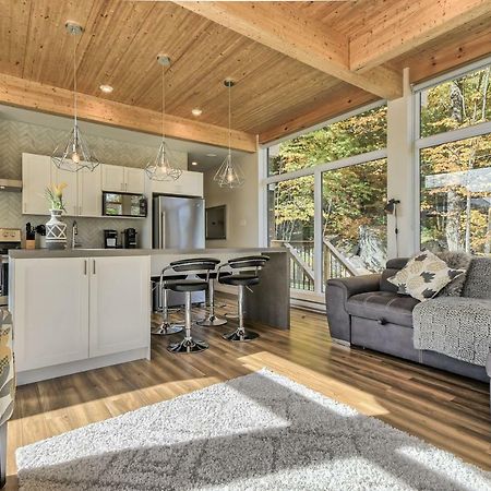 Modern Chalet With Mountain And Lake View By Reserver.Ca Sainte-Adèle Exterior foto